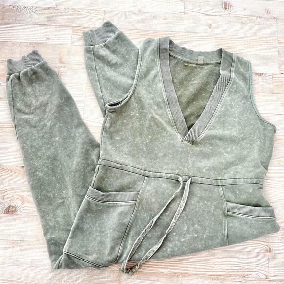 Zella All Day Oversized Sleeveless Sweat Jumpsuit |‎ Sage Green Large - Picture 1 of 10